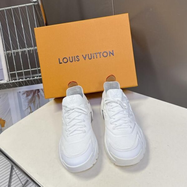Die neuesten Sneakers und Freizeitschuhe von Louis Vuitton (X9XMK)