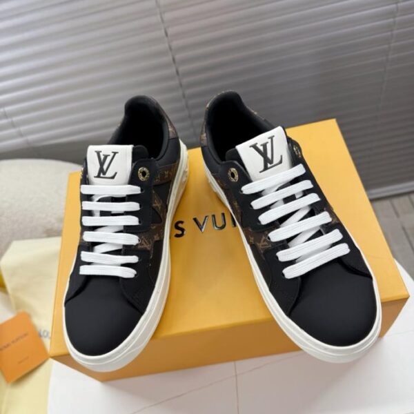 replica,schuhe,beste,kaufen,1:1,besten,seiten,Replik,turnschuhe,sneakers Klassische weiße Schuhe von Louis Vuitton (AYORZ)
