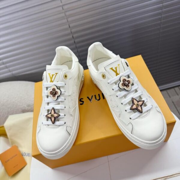 replica,schuhe,beste,kaufen,1:1,besten,seiten,Replik,turnschuhe,sneakers Klassische weiße Schuhe von Louis Vuitton (SV0M7)
