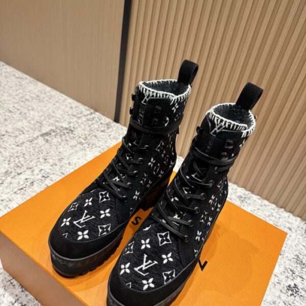 replica,schuhe,beste,kaufen,1:1,besten,seiten,Replik,turnschuhe,sneakers Top-Version, High-Version, LV-Klassiker mit hohem Absatz, Martin-Stiefel mit dickem Absatz, Sandstiefel-Serie (3W02C)