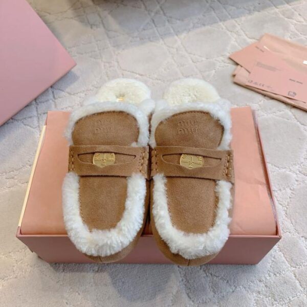 replica,schuhe,beste,kaufen,1:1,besten,seiten,Replik,turnschuhe,sneakers MIUMIU Wollfutter-Slipper (K4CTV)