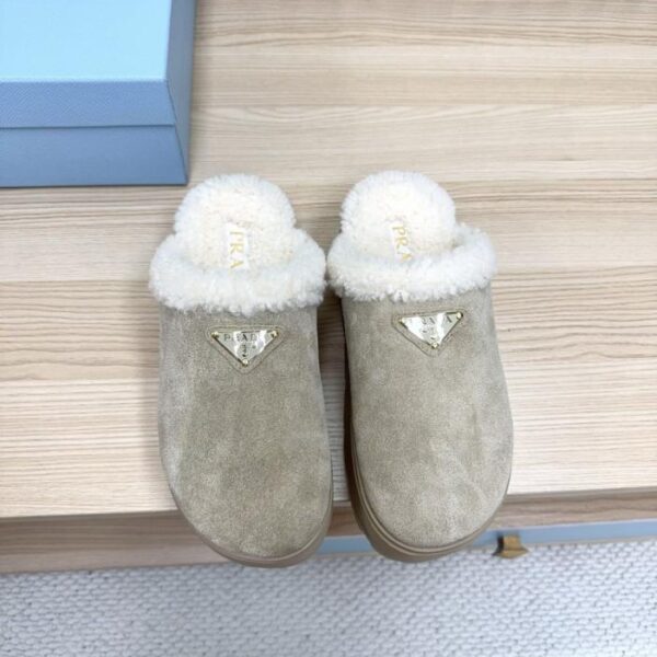 replica,schuhe,beste,kaufen,1:1,besten,seiten,Replik,turnschuhe,sneakers Prada Plateau-Wollpantoffeln (51KME)