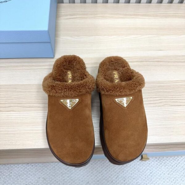 replica,schuhe,beste,kaufen,1:1,besten,seiten,Replik,turnschuhe,sneakers Prada Plateau-Wollpantoffeln (GN72X)