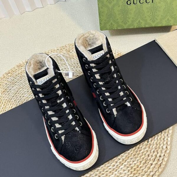 (Geprägtes Doppel-G-Design) GUCCI Tennis Winter Upgrade Version mit Scan-Chip, Neues Einzelhandelsdesign, geprägte Doppel-G-Fell-Warm-Freizeitschuhe (JVGGC)
