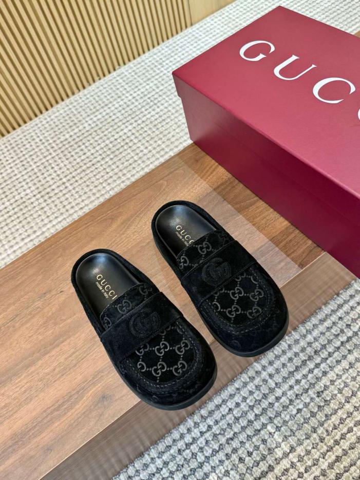 replica,schuhe,beste,kaufen,1:1,besten,seiten,Replik,turnschuhe,sneakers Neue Gucci-Plateau-Mules mit ineinandergreifendem, gesticktem G-Logo (3 ANYM) replica,schuhe,beste,kaufen,1:1,besten,seiten,Replik,turnschuhe,sneakers Neue Gucci-Plateau-Mules mit ineinandergreifendem, gesticktem G-Logo (3 ANYM)