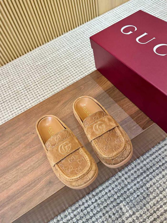 replica,schuhe,beste,kaufen,1:1,besten,seiten,Replik,turnschuhe,sneakers Neue Gucci-Plateau-Mules mit ineinandergreifendem, gesticktem G-Logo (R1MYO) replica,schuhe,beste,kaufen,1:1,besten,seiten,Replik,turnschuhe,sneakers Neue Gucci-Plateau-Mules mit ineinandergreifendem, gesticktem G-Logo (R1MYO)