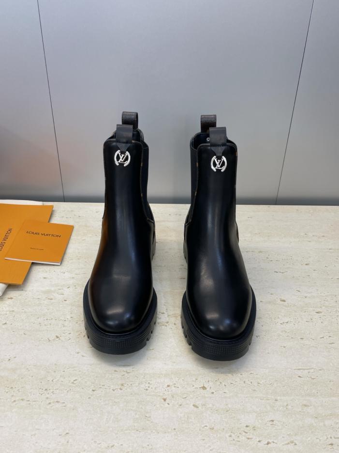 replica,schuhe,beste,kaufen,1:1,besten,seiten,Replik,turnschuhe,sneakers Hochwertige Louis Vuitton Chelsea-Stretch-Motorradstiefeletten für Herbst/Winter (BFW55) – direkt von Wiederverkäufern bezogen. replica,schuhe,beste,kaufen,1:1,besten,seiten,Replik,turnschuhe,sneakers Hochwertige Louis Vuitton Chelsea-Stretch-Motorradstiefeletten für Herbst/Winter (BFW55) – direkt von Wiederverkäufern bezogen.