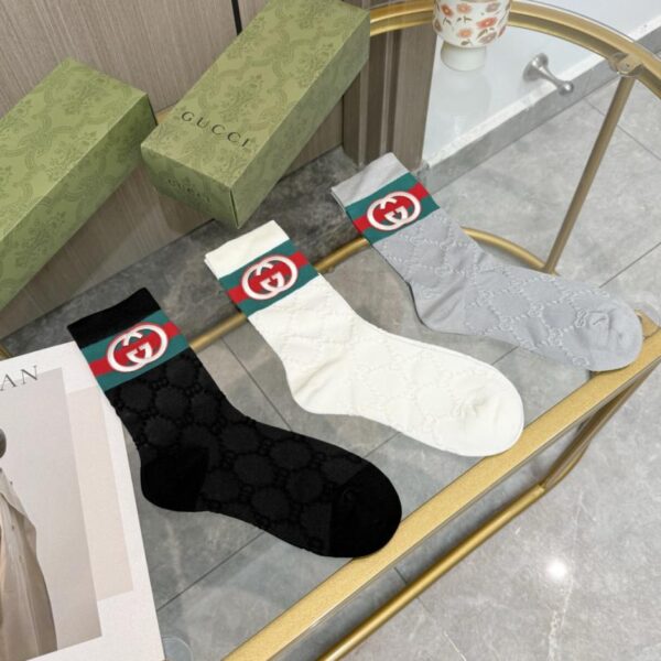 replica,schuhe,beste,kaufen,1:1,besten,seiten,Replik,turnschuhe,sneakers [Eine Box enthält drei Paar] Hochwertige GUCCI-Socken bis zur Wade (AI0HF)
