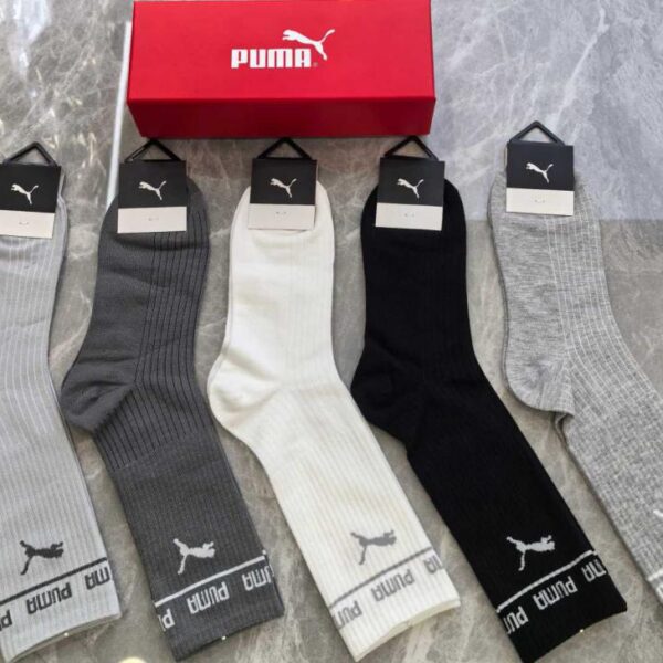 replica,schuhe,beste,kaufen,1:1,besten,seiten,Replik,turnschuhe,sneakers Die neuen mittellangen Socken von PUMA, fünf Paar pro Packung (M59RJ)