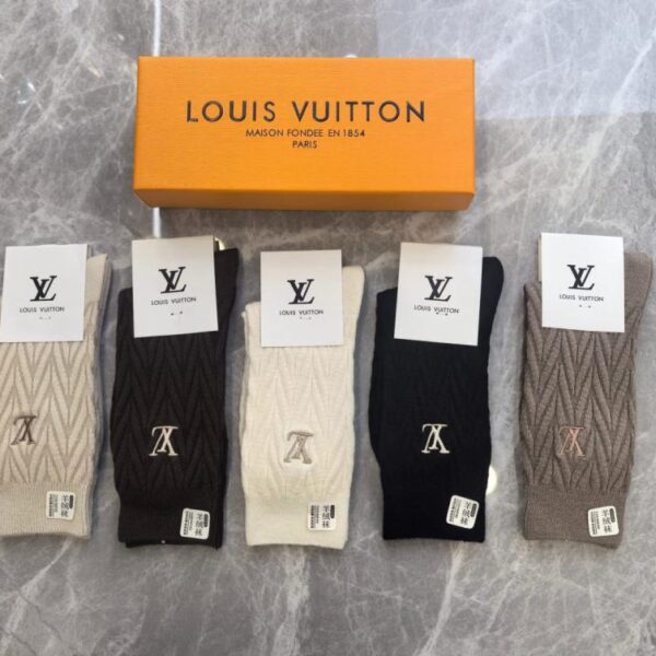 replica,schuhe,beste,kaufen,1:1,besten,seiten,Replik,turnschuhe,sneakers Louis Vuitton Neue Kaschmir-Socken in mittlerer Länge, 5 Paar pro Karton (V56CB)