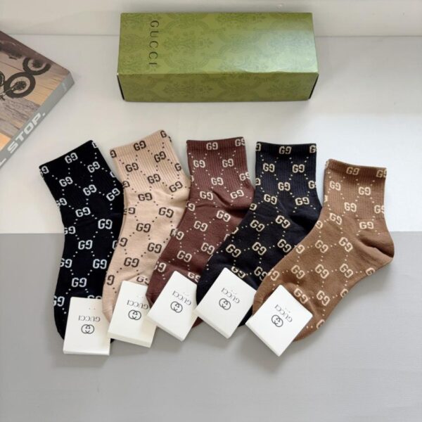replica,schuhe,beste,kaufen,1:1,besten,seiten,Replik,turnschuhe,sneakers (5 Paar pro Packung) GUCCI Neue mittelhohe Socken, reine Baumwolle (C9NDQ)