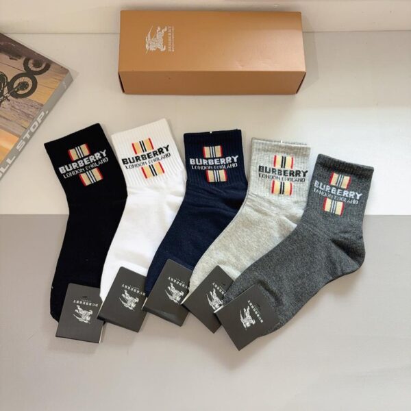 replica,schuhe,beste,kaufen,1:1,besten,seiten,Replik,turnschuhe,sneakers (5 Paar pro Packung) Burberry Herren-Socken, mittelhoch, 100 % Baumwolle (G5ASX)