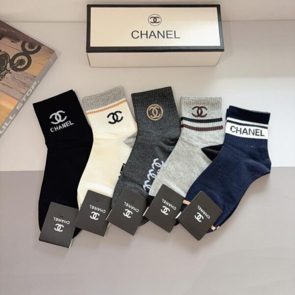 replica,schuhe,beste,kaufen,1:1,besten,seiten,Replik,turnschuhe,sneakers (5 Paar pro Schachtel) Chanel Herrensocken, mittelhoch, aus reiner Baumwolle (13NQR)