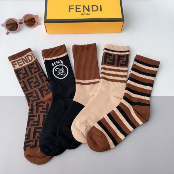 replica,schuhe,beste,kaufen,1:1,besten,seiten,Replik,turnschuhe,sneakers (5 Paar pro Packung) FENDI Socken mit Doppel-F-Logo, mittelhoch, aus reiner Baumwolle (6DGWC)