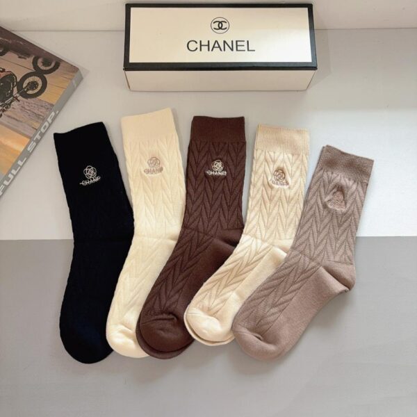 replica,schuhe,beste,kaufen,1:1,besten,seiten,Replik,turnschuhe,sneakers (5 Paar pro Box) Chanel New High-Version bestickte Kaschmir-Kniestrümpfe (BXIZ5)