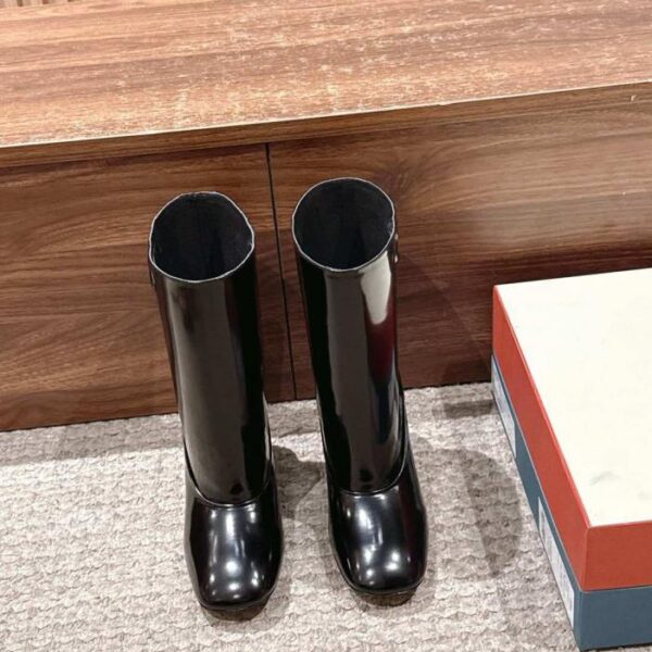 Die atemberaubenden neuen Herbst-/Winter-Reitstiefel mit Blockabsatz von MARNI (IQSZO)