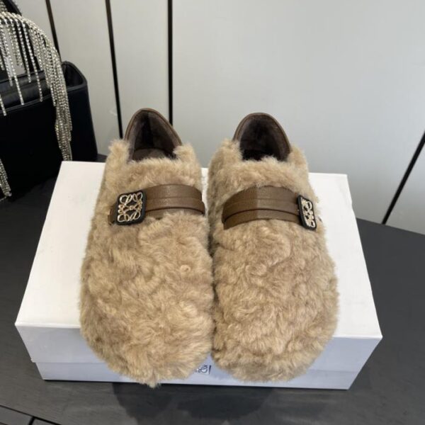 LOEWE Herbst/Winter Kollektion Wollgefütterte Schuhe (81XF5)
