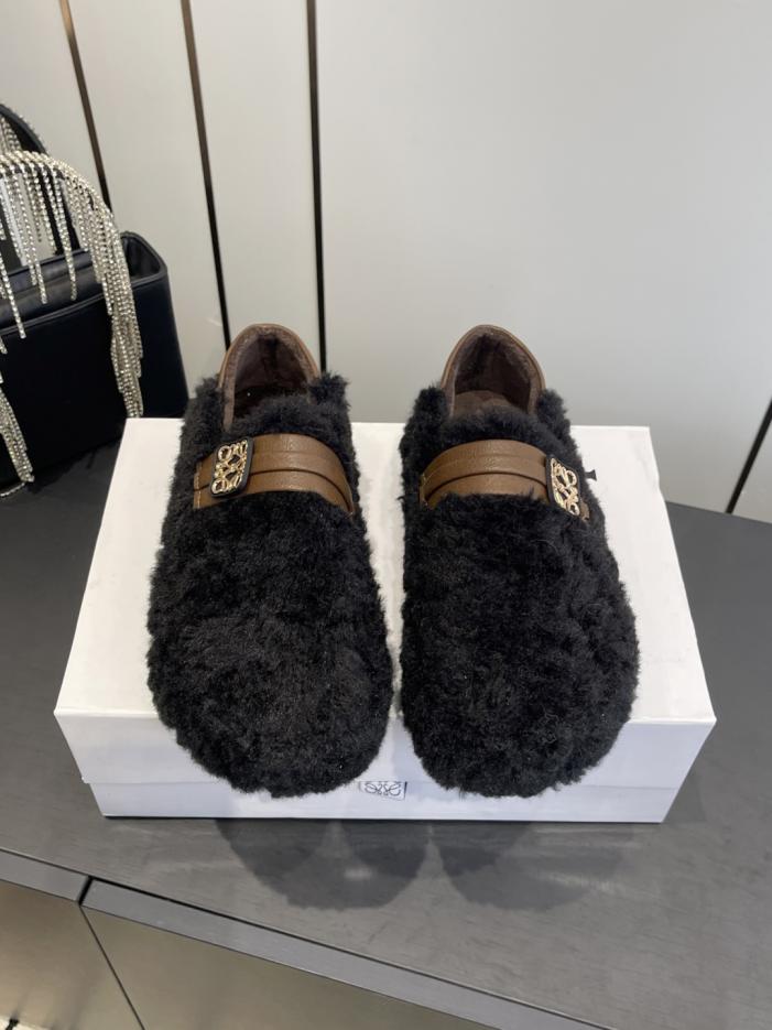 replica,schuhe,beste,kaufen,1:1,besten,seiten,Replik,turnschuhe,sneakers LOEWE Herbst/Winter Kollektion Wollgefütterte Schuhe (B1I9C) replica,schuhe,beste,kaufen,1:1,besten,seiten,Replik,turnschuhe,sneakers LOEWE Herbst/Winter Kollektion Wollgefütterte Schuhe (B1I9C)