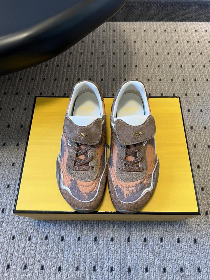 replica,schuhe,beste,kaufen,1:1,besten,seiten,Replik,turnschuhe,sneakers Fendi Retro-Sneaker mit Wildleder- und Lederbesatz (8FG24) replica,schuhe,beste,kaufen,1:1,besten,seiten,Replik,turnschuhe,sneakers Fendi Retro-Sneaker mit Wildleder- und Lederbesatz (8FG24)