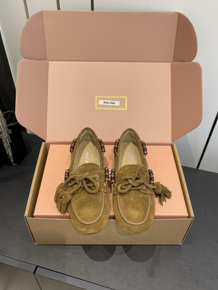 replica,schuhe,beste,kaufen,1:1,besten,seiten,Replik,turnschuhe,sneakers Miu Miu Deckschuhe, Wildleder-Slipper mit doppelten Quasten (IO6JY) replica,schuhe,beste,kaufen,1:1,besten,seiten,Replik,turnschuhe,sneakers Miu Miu Deckschuhe, Wildleder-Slipper mit doppelten Quasten (IO6JY)