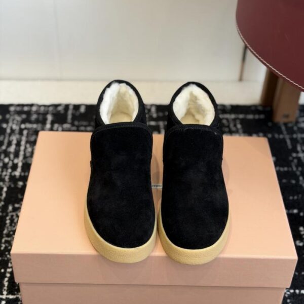 replica,schuhe,beste,kaufen,1:1,besten,seiten,Replik,turnschuhe,sneakers Miu Miu SS Herbst/Winter Runway Kollektion: Wollstiefeletten, Schneestiefel, Fellschuhe (WT7ZY)