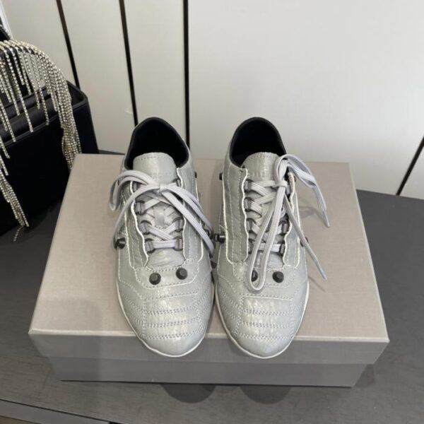 replica,schuhe,beste,kaufen,1:1,besten,seiten,Replik,turnschuhe,sneakers Neu eingetroffen bei Balenciaga: Sportliche Retro-Trainingsschuhe aus Deutschland (R90J4)