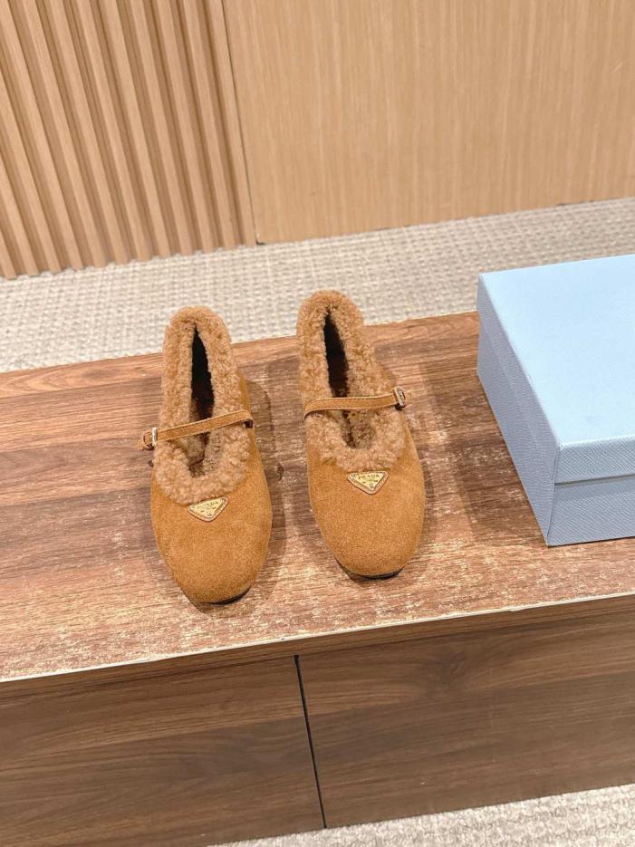 replica,schuhe,beste,kaufen,1:1,besten,seiten,Replik,turnschuhe,sneakers PRADA Herbst/Winter Neuheit: Mary Jane Ballerinas mit Fellbesatz (A1NBF) replica,schuhe,beste,kaufen,1:1,besten,seiten,Replik,turnschuhe,sneakers PRADA Herbst/Winter Neuheit: Mary Jane Ballerinas mit Fellbesatz (A1NBF)