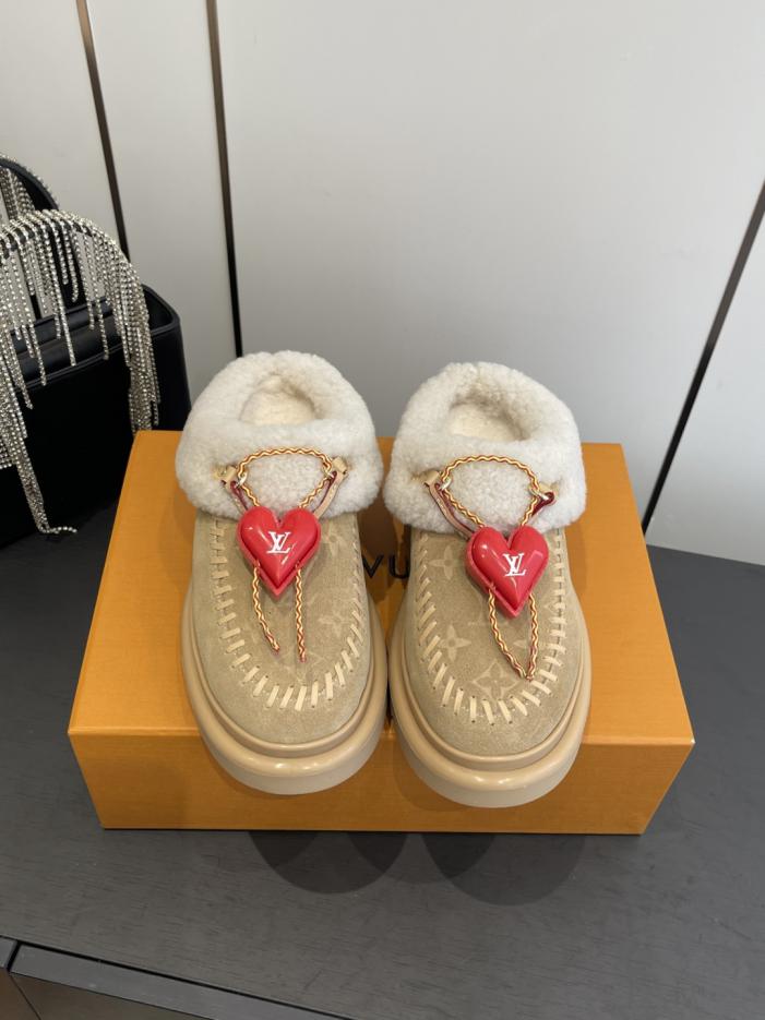 replica,schuhe,beste,kaufen,1:1,besten,seiten,Replik,turnschuhe,sneakers Die neue Skikollektion von Louis Vuitton umfasst auch Schneestiefel (4ISVM). replica,schuhe,beste,kaufen,1:1,besten,seiten,Replik,turnschuhe,sneakers Die neue Skikollektion von Louis Vuitton umfasst auch Schneestiefel (4ISVM).
