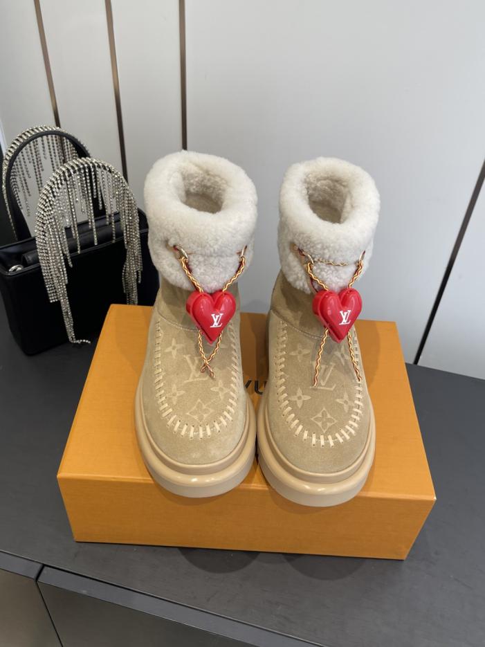replica,schuhe,beste,kaufen,1:1,besten,seiten,Replik,turnschuhe,sneakers Die neue Skikollektion von Louis Vuitton umfasst auch Schneestiefel (HROKJ). replica,schuhe,beste,kaufen,1:1,besten,seiten,Replik,turnschuhe,sneakers Die neue Skikollektion von Louis Vuitton umfasst auch Schneestiefel (HROKJ).
