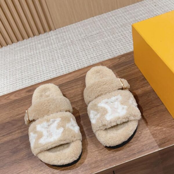 replica,schuhe,beste,kaufen,1:1,besten,seiten,Replik,turnschuhe,sneakers Louis Vuitton Paseo Comfort Flache Wollpantoffeln (GUIQ5)