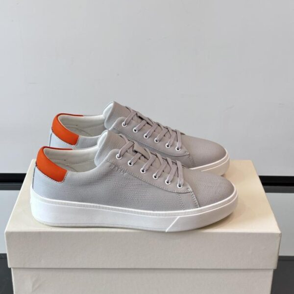 replica,schuhe,beste,kaufen,1:1,besten,seiten,Replik,turnschuhe,sneakers Boutique / Klassische BALLY Herren-Freizeitschuhe mit dem klassischen Bally-Logo an der Seite (X64YF)