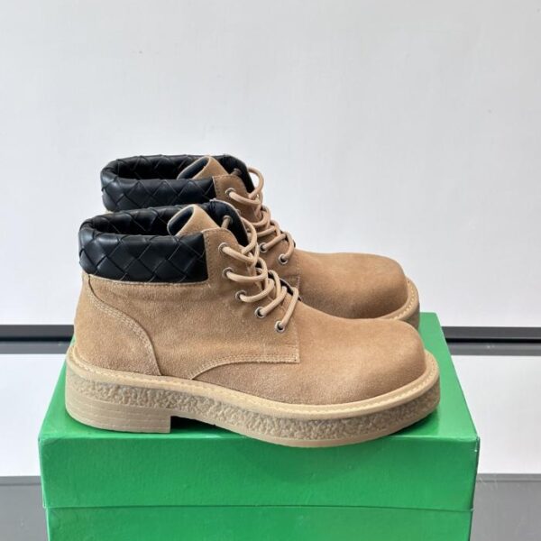 replica,schuhe,beste,kaufen,1:1,besten,seiten,Replik,turnschuhe,sneakers Boutique / Bottega Veneta W24 Arbeitsstiefel in Saturnfarbe, Wildledermaterial (2GTTT)