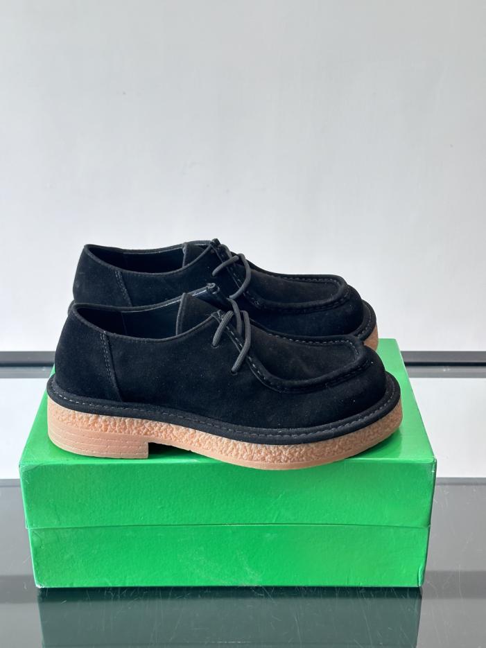 replica,schuhe,beste,kaufen,1:1,besten,seiten,Replik,turnschuhe,sneakers Boutique / Bottega Veneta Derby-Schuhe für Paare, hochwertiges Wildleder (A9NYJ)
