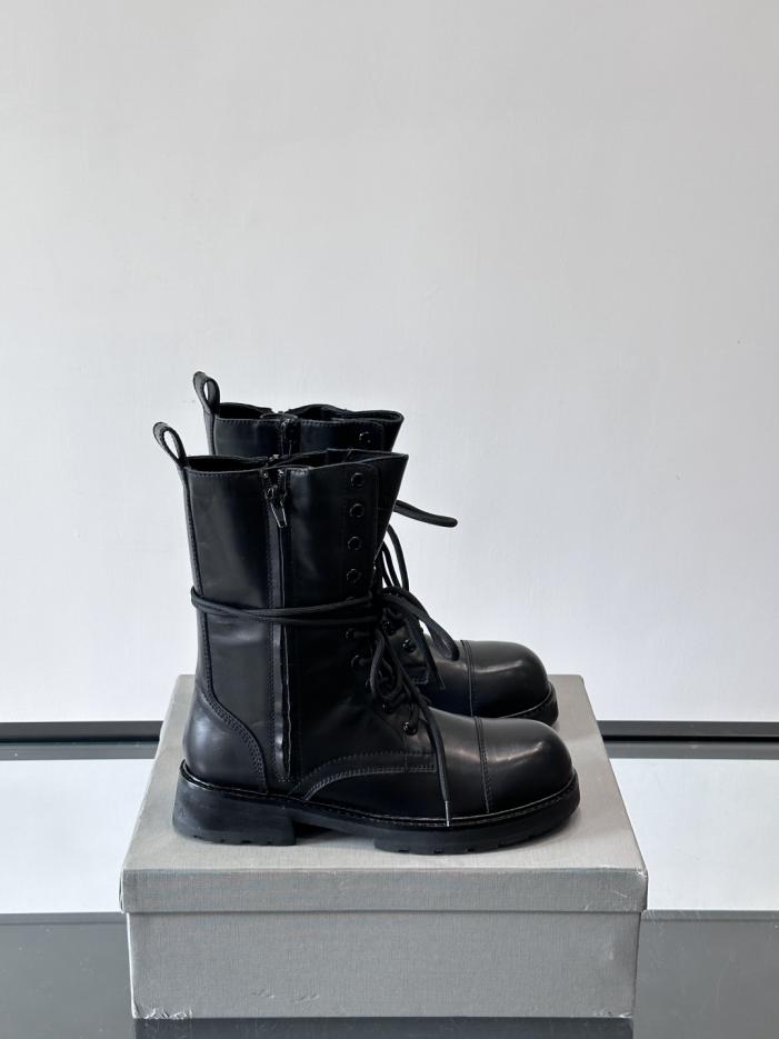 replica,schuhe,beste,kaufen,1:1,besten,seiten,Replik,turnschuhe,sneakers Boutique / Balenciaga Must-Have Kollektion: Dunkle Paarstiefel (NSX01) replica,schuhe,beste,kaufen,1:1,besten,seiten,Replik,turnschuhe,sneakers Boutique / Balenciaga Must-Have Kollektion: Dunkle Paarstiefel (NSX01)
