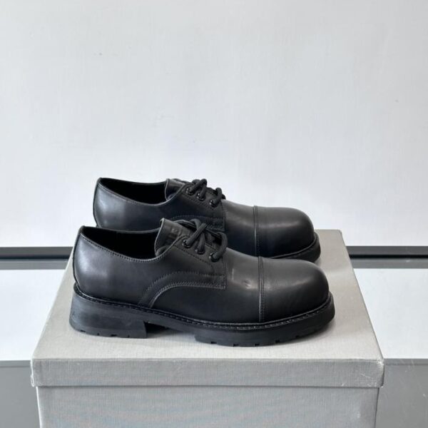 replica,schuhe,beste,kaufen,1:1,besten,seiten,Replik,turnschuhe,sneakers Boutique / Balenciaga Derby-Schuhe aus echtem Leder für Paare (9Y146)