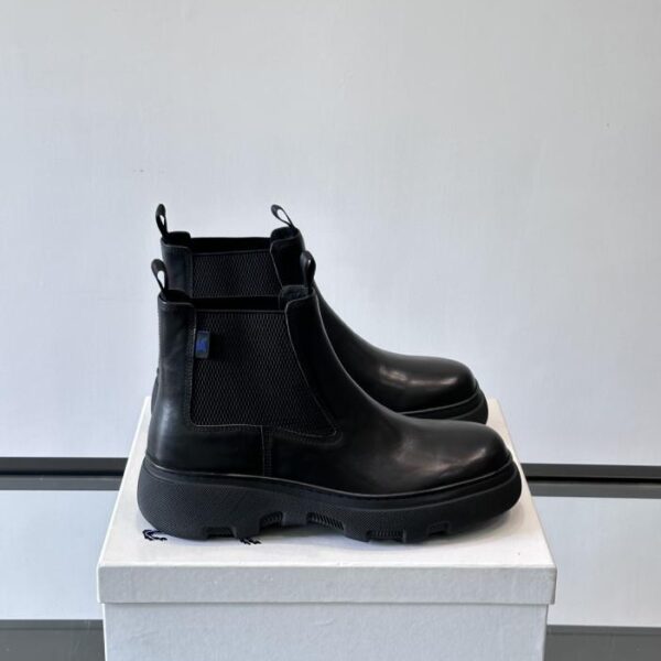 replica,schuhe,beste,kaufen,1:1,besten,seiten,Replik,turnschuhe,sneakers Boutique / Burberry Luxusboutique, Herren-Chelsea-Boots mit hohem Schaft für Herbst/Winter (QWDDJ)