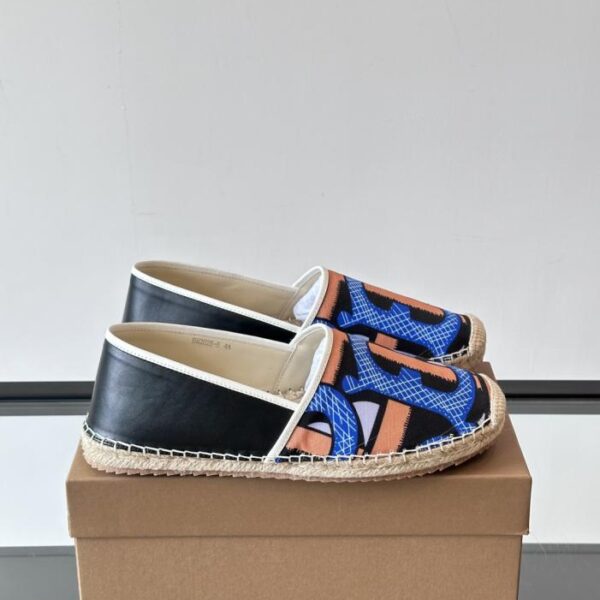 Boutique / Burberry Herren-Slipper aus Canvas mit Karomuster, klassisches Vintage-Karomuster (C3TKE)