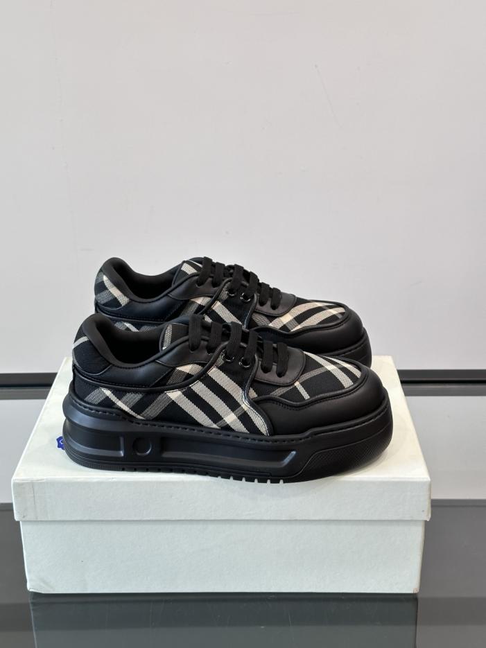 replica,schuhe,beste,kaufen,1:1,besten,seiten,Replik,turnschuhe,sneakers Boutique / Burberry Herren Classic Low-Top Sneakers (281YO) replica,schuhe,beste,kaufen,1:1,besten,seiten,Replik,turnschuhe,sneakers Boutique / Burberry Herren Classic Low-Top Sneakers (281YO)