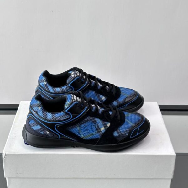 Boutique / Burberry Matrix Schuhe, klassisches Karomuster mit Patchwork-Design (Y4F77)