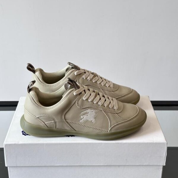 Boutique / BURBERRY Terrace Check Sneakers (LZR3R)