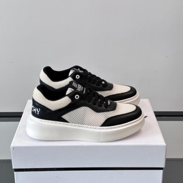 replica,schuhe,beste,kaufen,1:1,besten,seiten,Replik,turnschuhe,sneakers Boutique / GIVENCHY Herren-Sneaker mit Plateauabsatz (7UCUQ)