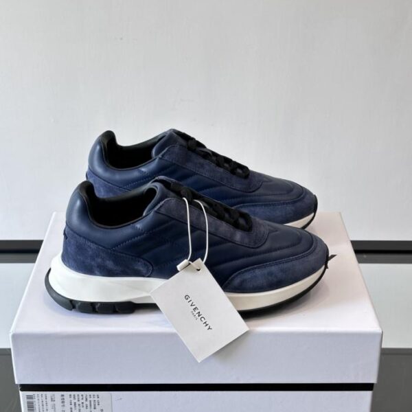 Boutique / Givenchys neue Herrenschuhkollektion (BTBOO)