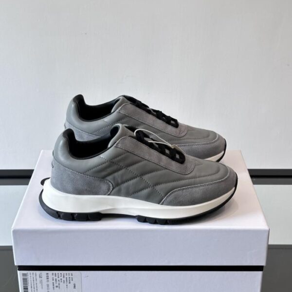 Boutique / Givenchys neue Herrenschuhkollektion (EXADH)