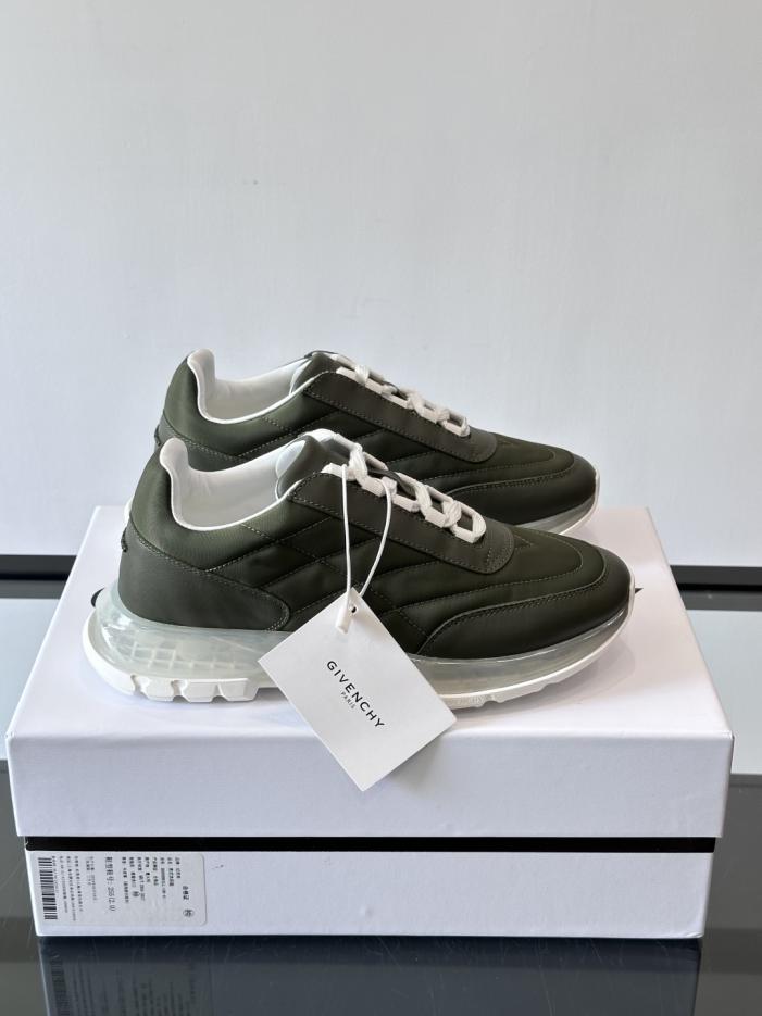 replica,schuhe,beste,kaufen,1:1,besten,seiten,Replik,turnschuhe,sneakers Boutique / Givenchy Herren-Sneaker Patchwork, neues Modell (G265D), jetzt auf der offiziellen Website erhältlich. replica,schuhe,beste,kaufen,1:1,besten,seiten,Replik,turnschuhe,sneakers Boutique / Givenchy Herren-Sneaker Patchwork, neues Modell (G265D), jetzt auf der offiziellen Website erhältlich.