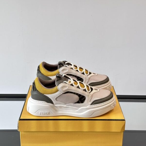 replica,schuhe,beste,kaufen,1:1,besten,seiten,Replik,turnschuhe,sneakers Boutique / Fendis neueste Laufsteg-Sneaker für Frühjahr/Sommer (4JM4N)