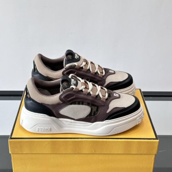 replica,schuhe,beste,kaufen,1:1,besten,seiten,Replik,turnschuhe,sneakers Boutique / Fendis neueste Laufsteg-Sneaker für Frühjahr/Sommer (3R2ON)