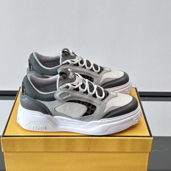 replica,schuhe,beste,kaufen,1:1,besten,seiten,Replik,turnschuhe,sneakers Boutique / Fendis neueste Laufsteg-Sneaker für Frühjahr/Sommer (JQQAR)