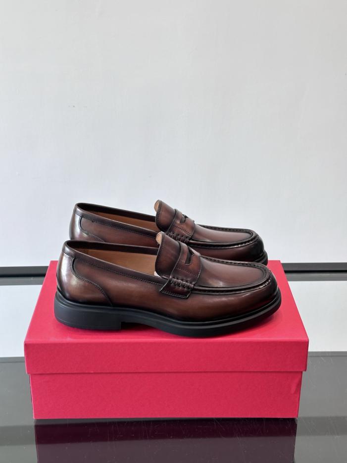 replica,schuhe,beste,kaufen,1:1,besten,seiten,Replik,turnschuhe,sneakers Boutique / Hochwertige Herren-Freizeitschuhe aus Leder von Ferragamo (C3GGJ) replica,schuhe,beste,kaufen,1:1,besten,seiten,Replik,turnschuhe,sneakers Boutique / Hochwertige Herren-Freizeitschuhe aus Leder von Ferragamo (C3GGJ)