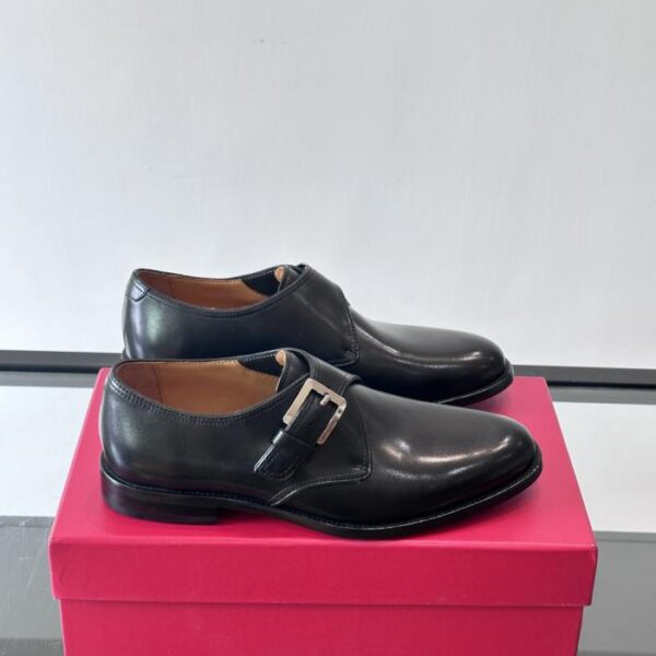 replica,schuhe,beste,kaufen,1:1,besten,seiten,Replik,turnschuhe,sneakers Boutique / Hochwertige Herren-Lederschuhe von Ferragamo für formelle und legere Anlässe (5ASVX)