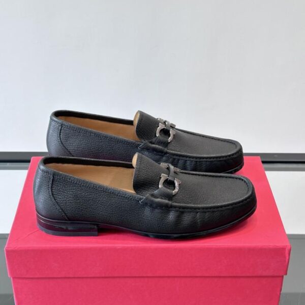 replica,schuhe,beste,kaufen,1:1,besten,seiten,Replik,turnschuhe,sneakers Boutique / Ferragamo Premium Herren-Freizeitschuhe aus Leder (VF7TF)